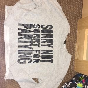 Women’s cropped sweatshirt